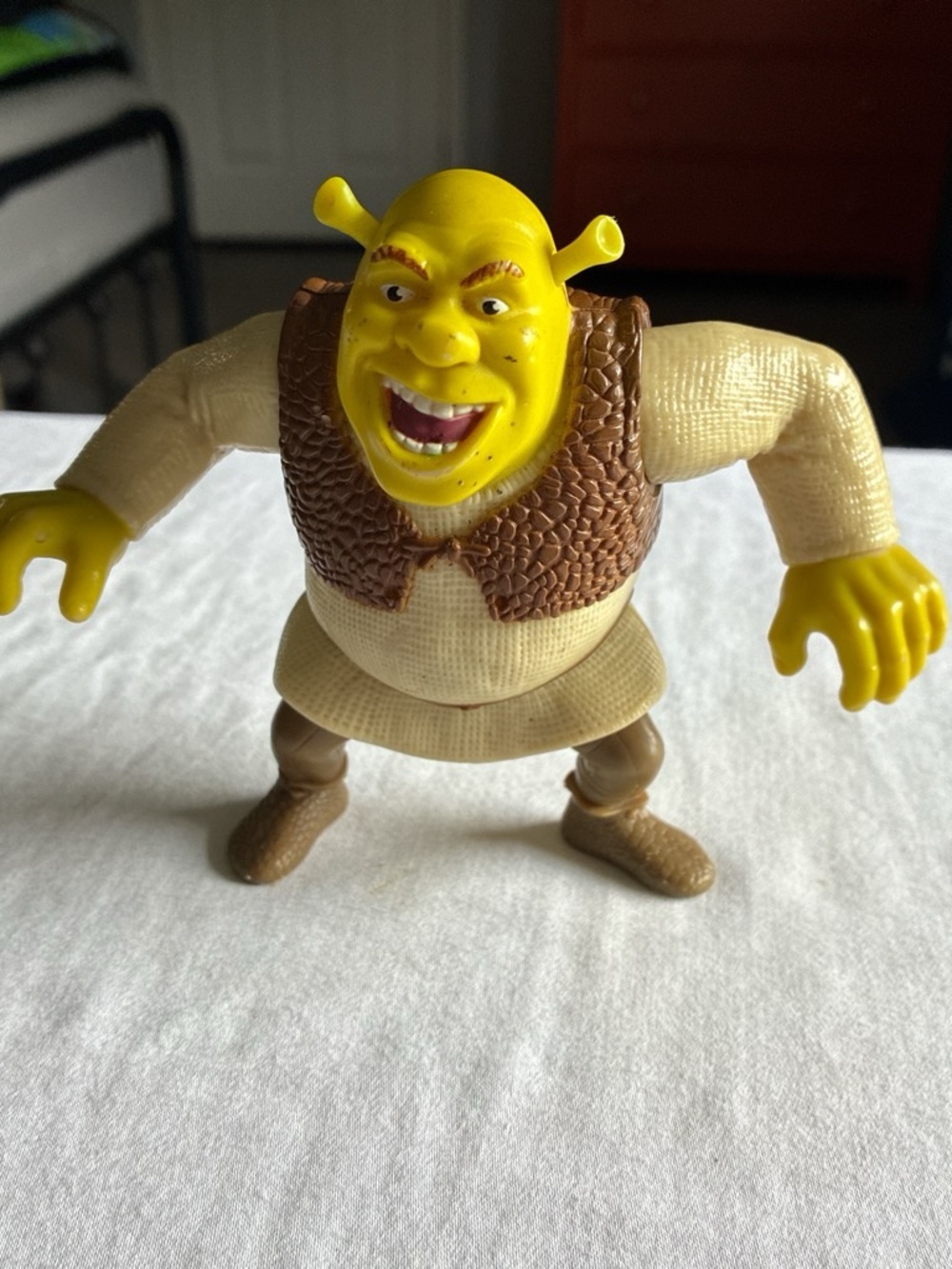 Shirk Yellow & Brown Ogre Action Figure - Kids Play Figure not working